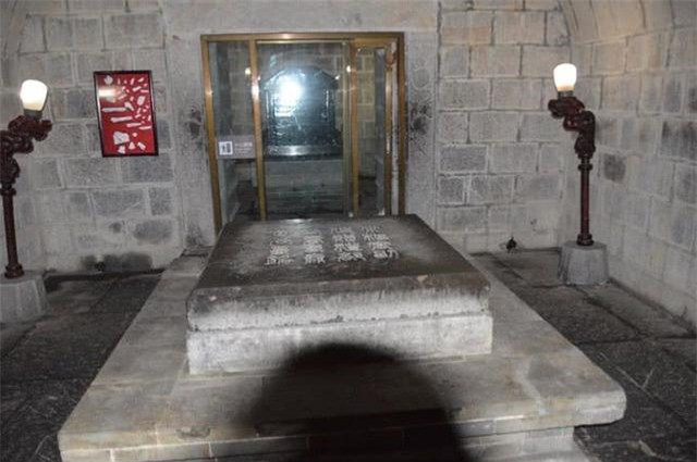 Bí ẩn này được các chuyên gia giải mã thành công khi tìm thấy hài cốt của Bao Công. Các kết quả kiểm tra, phân tích ADN cho thấy vị quan thanh liêm nổi tiếng lịch sử Trung Quốc sở hữu chiều cao khoảng 1m65.