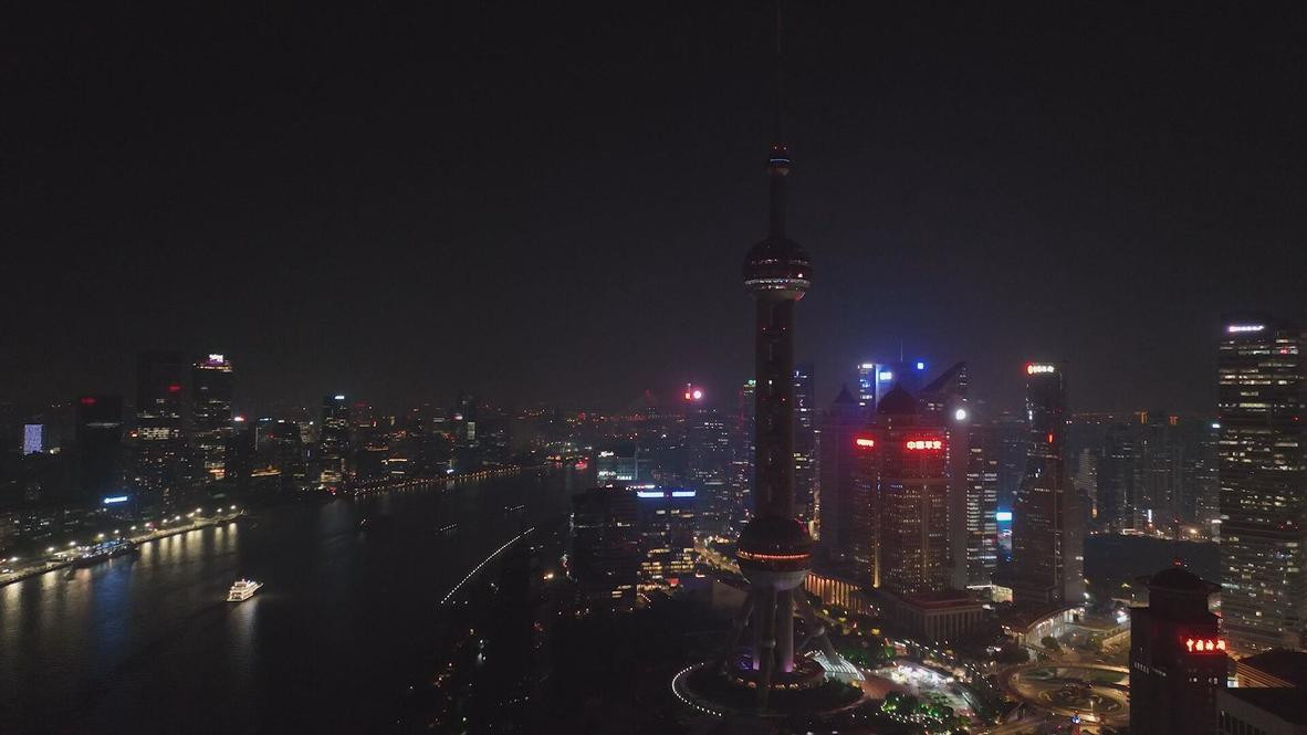 Muon chieu tiet kiem dien cua cac nuoc tren the gioi