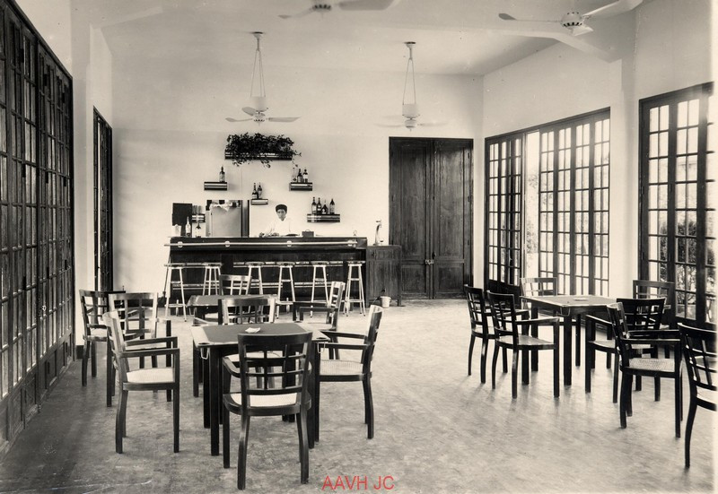 Nội thất trong quán bar.