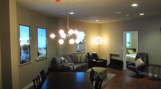 Cung kham pha ham tranh bom cua gioi sieu giau My