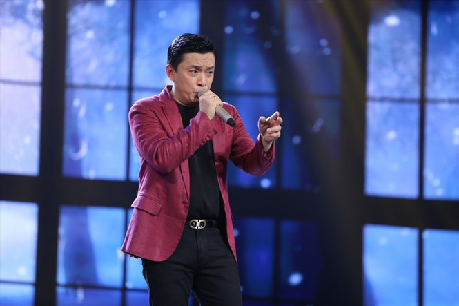 Lam Truong thuo con chay show 8 vu truong hat 32 bai mot dem-Hinh-6