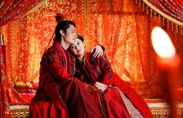 Ai la nguoi duoc hoang thuong ban sinh le nghin ty khi ket hon