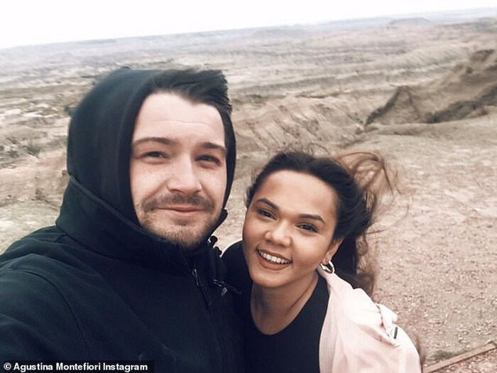 Cap doi dau tien tren the gioi ket hon qua mang