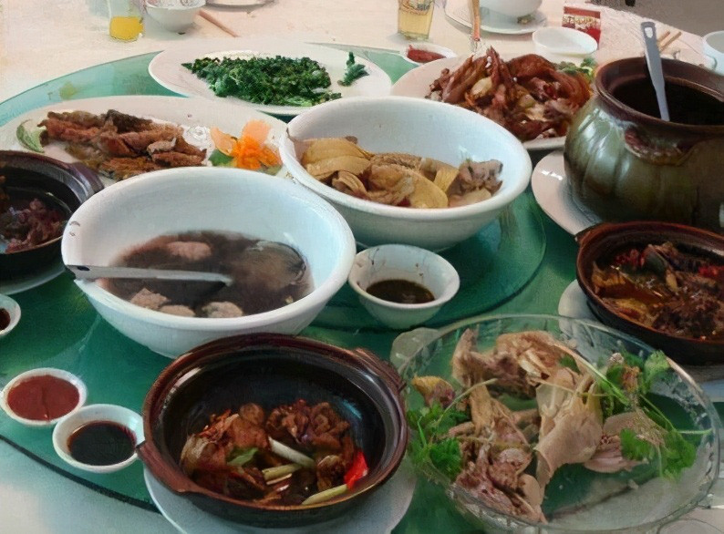 Bác sĩ chỉ rõ 5 món ăn càng để lâu càng làm tổn hại nội tạng Bac si chi ro 5 mon an cang de lau cang lam ton hai noi tang