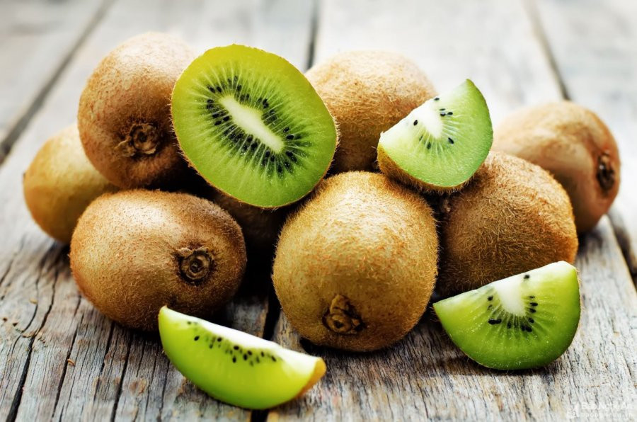 Bí quyết chọn kiwi ngon không nhiễm hóa chất bạn nên biết Bi quyet chon kiwi ngon khong nhiem hoa chat ban nen biet