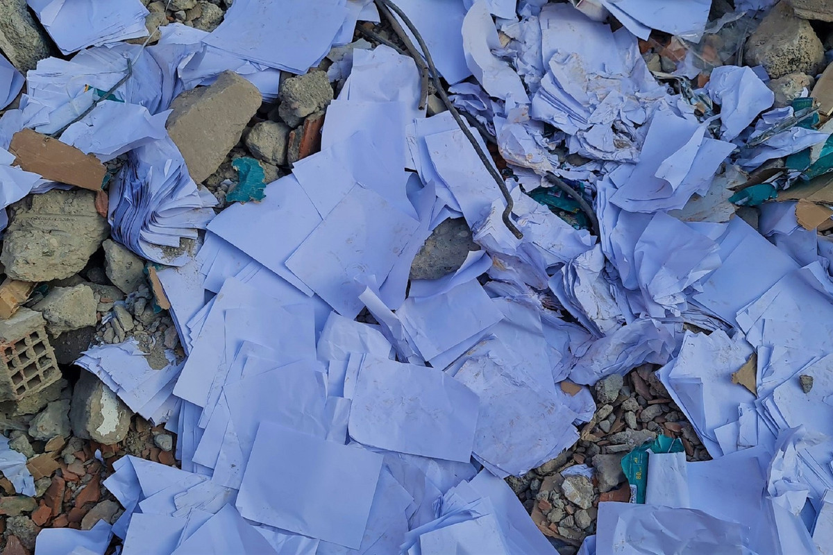 Cảnh sát cứu hộ Việt Nam cắt thép, lật bê tông tìm người bị vùi lấp tại Thổ Nhĩ Kỳ - Hình 4 Canh sat cuu ho Viet Nam cat thep, lat be tong tim nguoi bi vui lap tai Tho Nhi Ky-Hinh-4