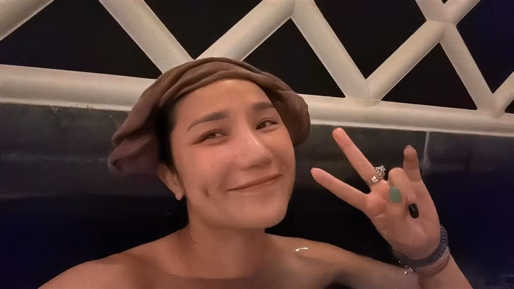 Cat Tuong phan ung khi bi che 