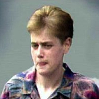 7. Nữ y tá Beverly Allitt (sinh năm 1968 ) của Anh nổi tiếng thế giới với biệt hiệu “Thần chết” do đã tiêm insulin và kali – các chất làm ngừng hoạt động của tim – vào 9 trẻ em, khiến 4 em chết và 5 em bị tổn thương trầm trọng. Dù bị tuyên 13 án tử hình, rốt cục nữ y tá này lại được đưa vào bệnh viện tâm thần do những biểu hiện của chứng rối loạn thần kinh.