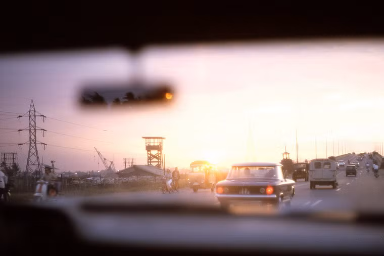 Trên cầu Sài Gòn.