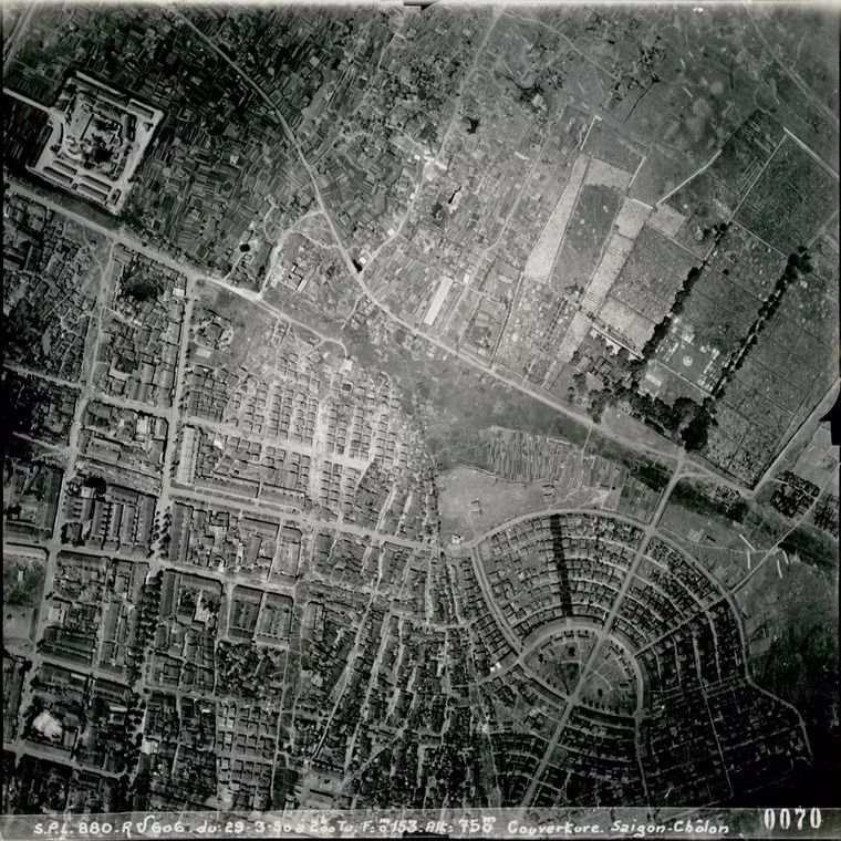 Khu nhà hình cái quạt trong ảnh là cư xá Kiến Ốc Cục.