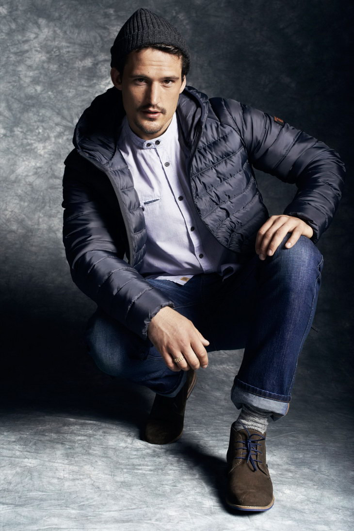 Sơ mi, quần jeans, giày da lộn và áo phao là một sự kết hợp hoàn hảo cho thu đông 2013.