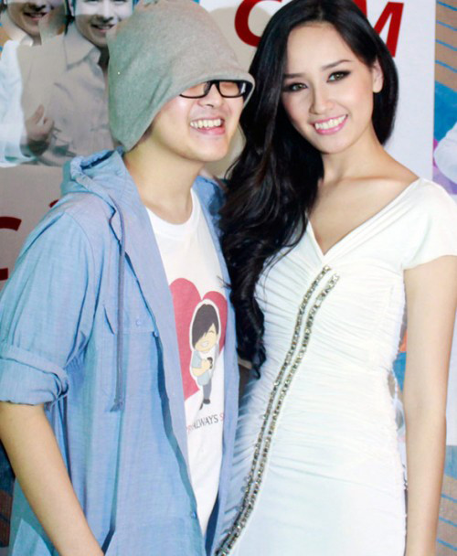 Đọng lại trong mắt của những người yêu quý anh vẫn là hình ảnh chàng ca sĩ dễ thương với nụ cười tươi rói, luôn kiên cường chiến đấu với bệnh tật cho đến tận hơi thở cuối cùng.