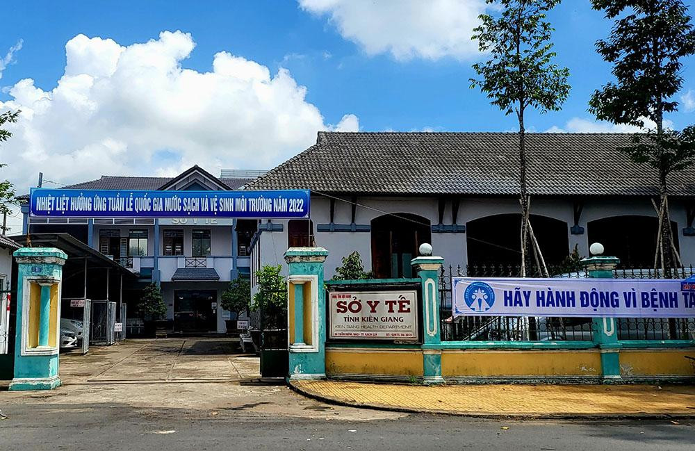 Kiên Giang mua kit Việt Á hơn 58 tỷ, kiến nghị kỷ luật Giám đốc Sở Y tế ảnh 1