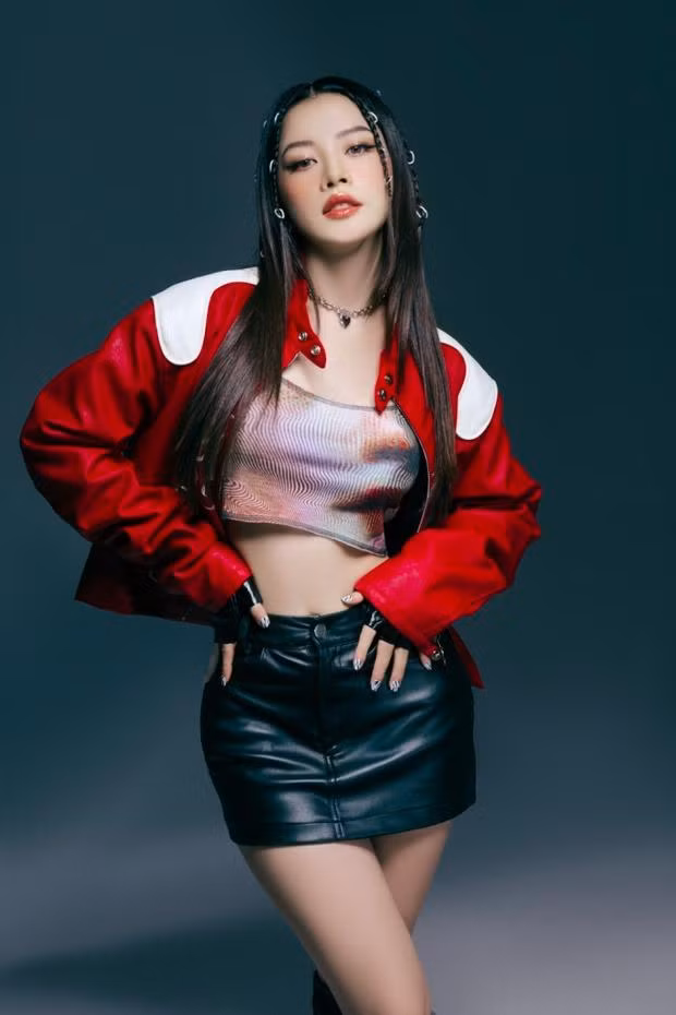 Man ke 'lung so', Chi Pu bi dan nhay che 'nhu Ton Ngo Khong'