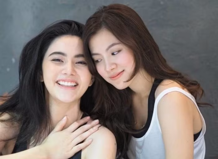 Nhan sac Baifern: Den hoa hong cung phai lu mo vi ve dep nay-Hinh-2