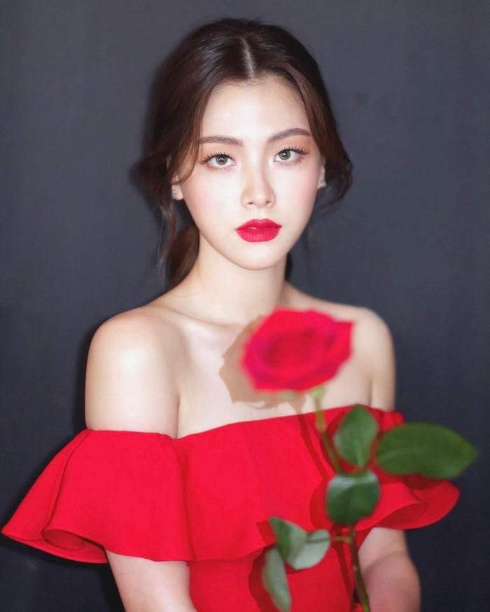 Nhan sac Baifern: Den hoa hong cung phai lu mo vi ve dep nay-Hinh-6