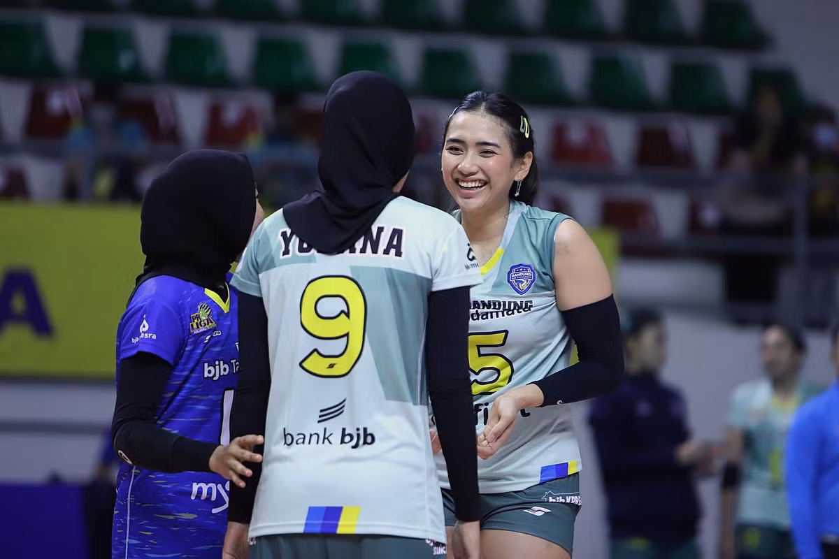 Hinh anh doi thuong cua 4 hoa khoi bong chuyen tai SEA Games 31-Hinh-3