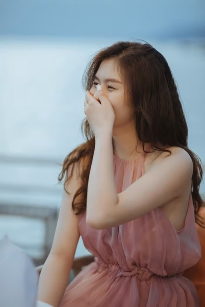 Style 'tieu thu' cua vo Thanh Chung: Vua nhe nhang vua sang trong-Hinh-9