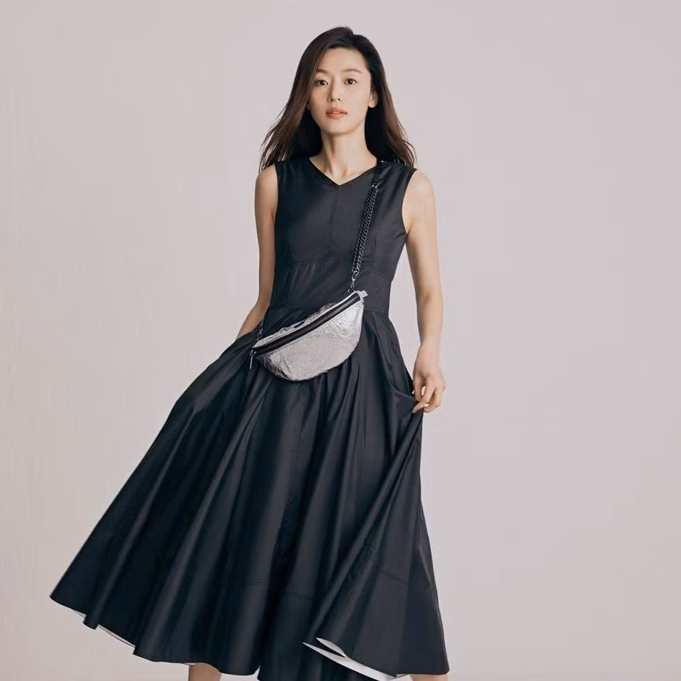 Nhung 'ong hoang ba chua' xu Han kiem bon tien quang cao-Hinh-6