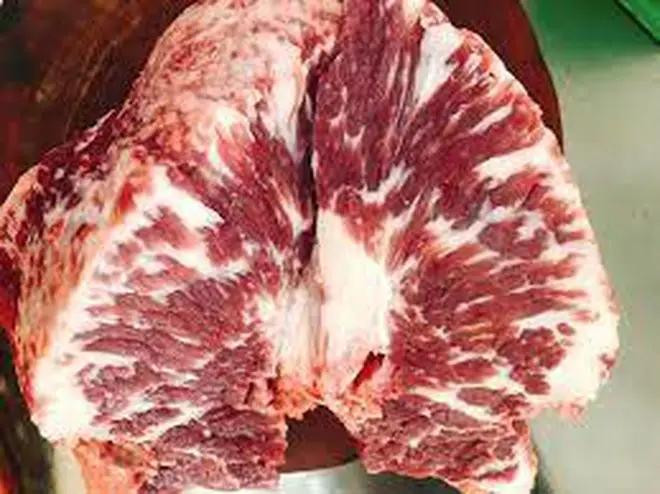 Thit bo nhieu nguoi san lung, ca con bo chi co 1 mieng-Hinh-2