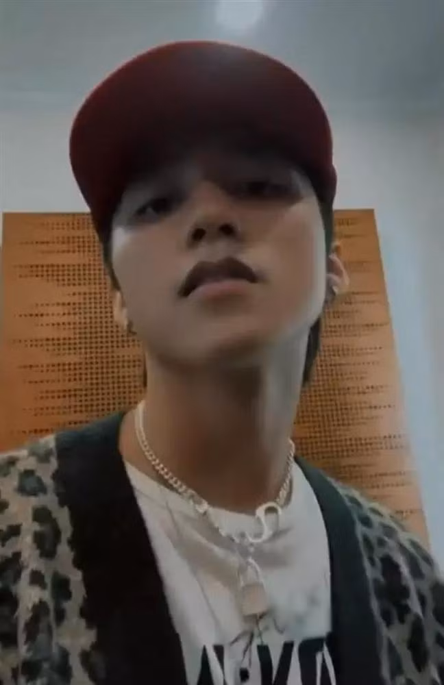 Son Tung gap han: Het ao chui bay den gay o nhiem moi truong-Hinh-8