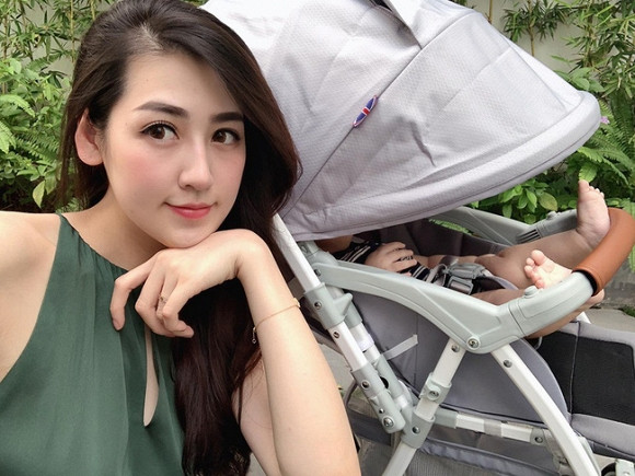 Vi con trai nho, A hau Tu Anh da ngam ngui tu bo viec nay