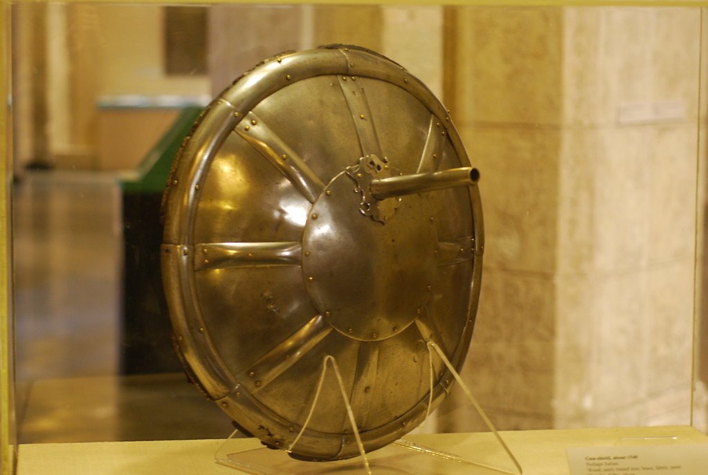 Đáng tiếc rằng không có nhiều ghi chép về tính hiệu quả của khiên súng trong thực chiến được lưu giữ.