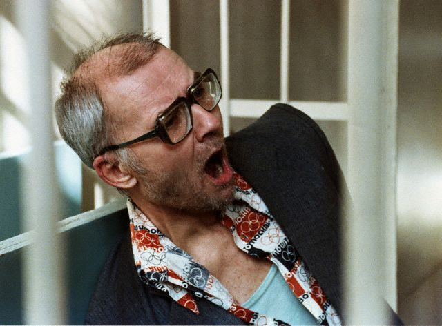 Theo tường thuật của báo chí thời đó, người nhà của nạn nhân có mặt ở phiên tòa đã gào thét đòi công lý được thực thi. Thậm chí, họ đã yêu cầu tòa thả hắn ra để họ có thể tự tay làm điều đó. Dĩ nhiên là tòa án không chấp nhận điều này.