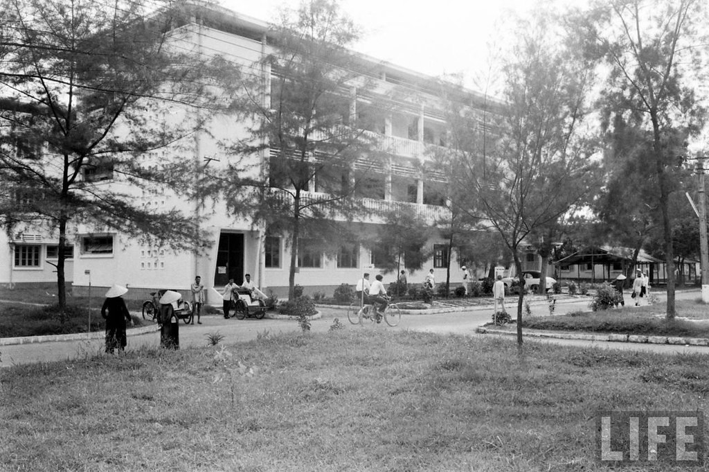 Khung cảnh tại bệnh viện trung tâm Huế.