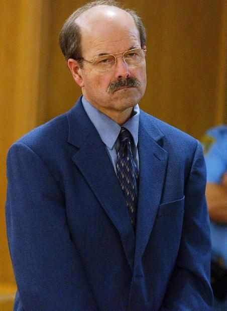 Được coi là tên sát nhân cầm thú nhất lịch sử nước Mỹ, bản chất của Rader được thể hiện của qua biệt danh “Sát thủ BTK”, trong đó BTK là chứ cáí đầu của ba chữ: Blind - mù quáng, Torture – tra tấn và Kill – giết hại.