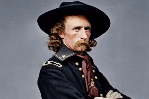 Dù vậy, các sử gia sau này đã có cái nhìn khách quan hơn và đánh giá George Armstrong Custer là một trong những viên tướng bất tài nhất lịch sử nước Mỹ.