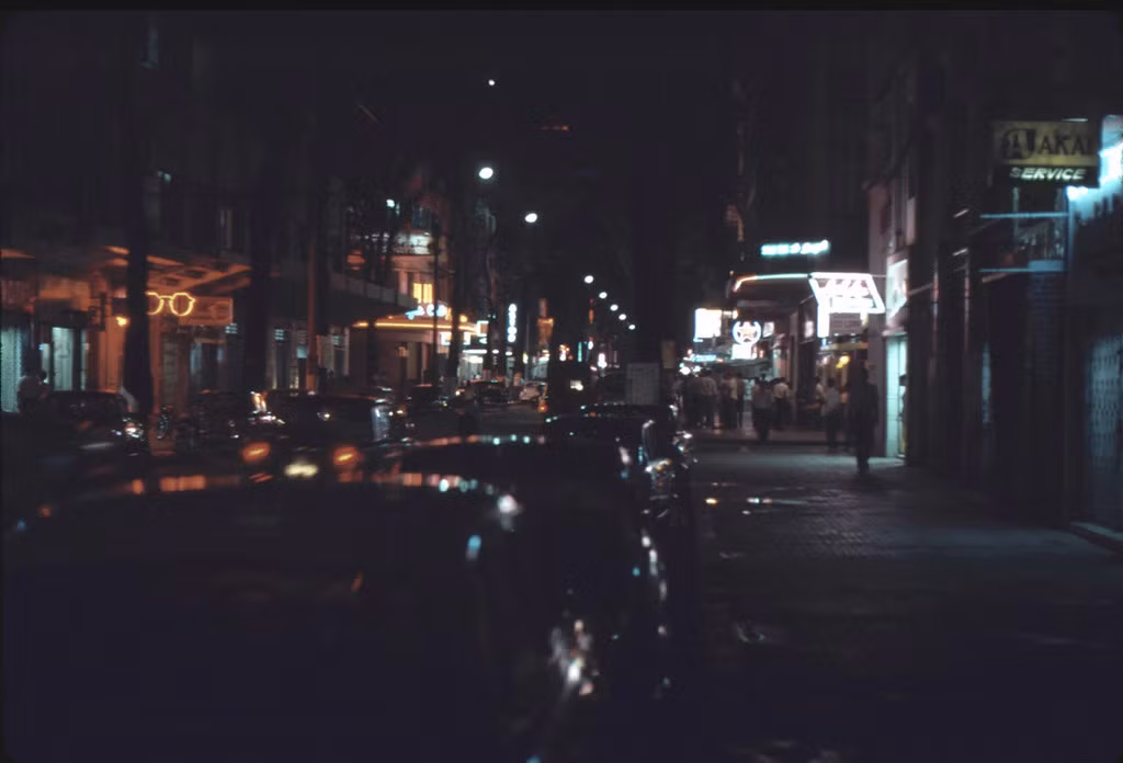 Đường Tự Do (Đồng Khởi) buổi đêm, 1967.