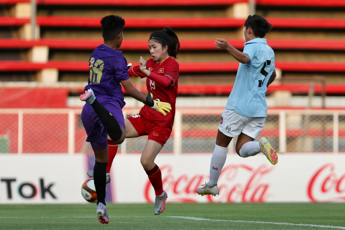 Huynh Nhu toa sang, tuyen nu Viet Nam thang Myanmar 3-1-Hinh-2