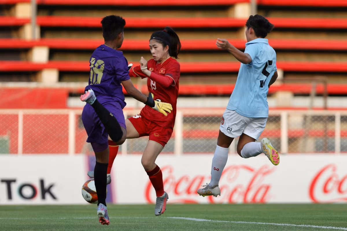 Huynh Nhu toa sang, tuyen nu Viet Nam thang Myanmar 3-1-Hinh-2