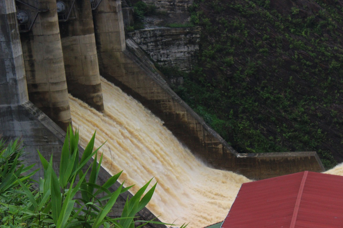 Nhiều nhà máy thủy điện nhỏ phải dừng vận hành do chưa có giá điện Nhieu nha may thuy dien nho phai dung van hanh do chua co gia dien