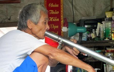 Với thân hình nhỏ bé nhưng ít ai biết ông Thành từng là một giang hồ khét tiếng.