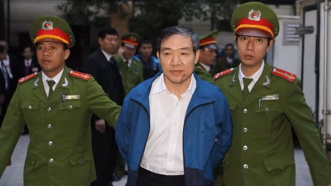 Dương Chí Dũng: Làm nóng dư luận vì... mong được sống.