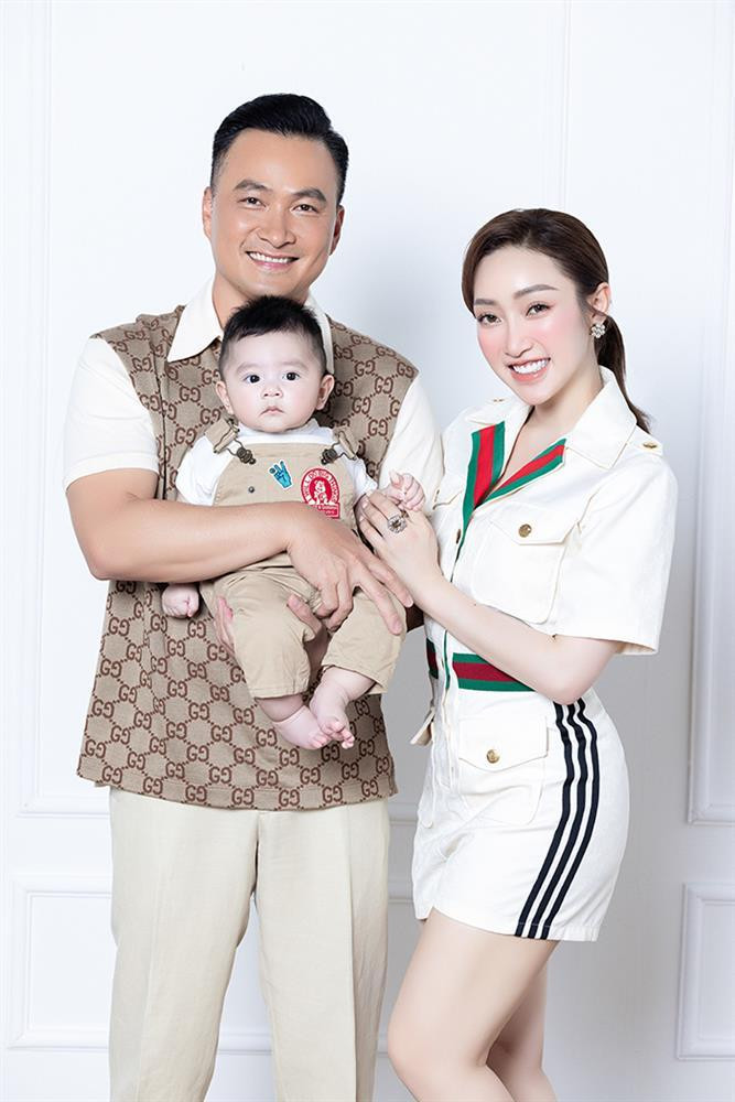 Vợ doanh nhân của Chi Bảo lộ nhan sắc thật qua ảnh cam thường - Hình 3 Vo doanh nhan cua Chi Bao lo nhan sac that qua anh cam thuong-Hinh-3