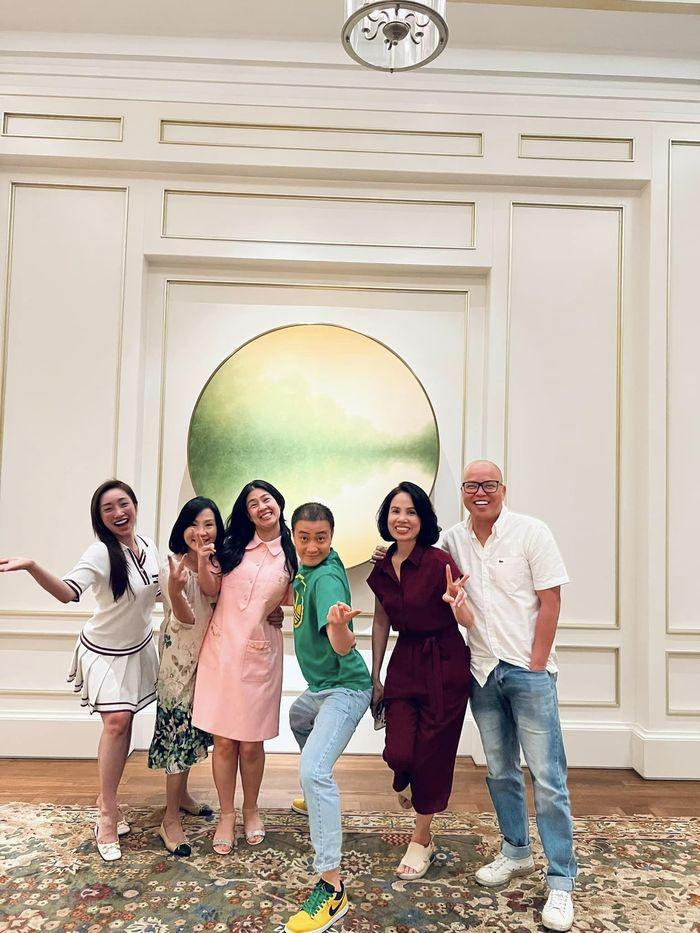 Vợ doanh nhân của Chi Bảo lộ nhan sắc thật qua ảnh cam thường Vo doanh nhan cua Chi Bao lo nhan sac that qua anh cam thuong