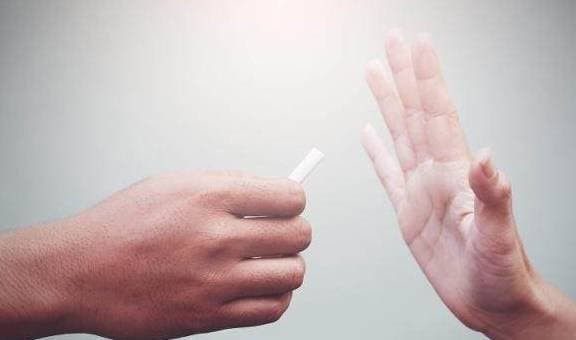 3 phương pháp có thể giúp bạn cai thuốc lá thành công - Hình 3 3 phuong phap co the giup ban cai thuoc la thanh cong-Hinh-3