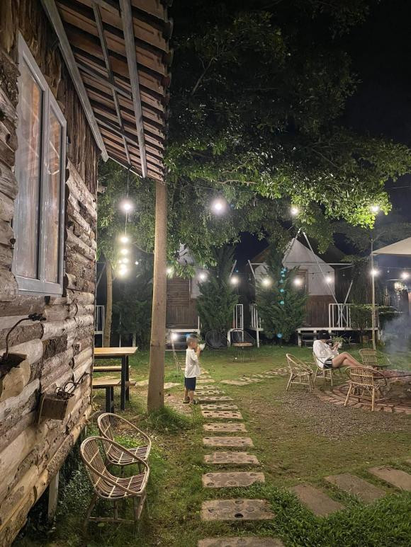 Dù mẹ ngăn cản, cô gái Hà Nội lên Mộc Châu xây nhà gỗ - Hình 7 Du me ngan can, co gai Ha Noi len Moc Chau xay nha go-Hinh-7