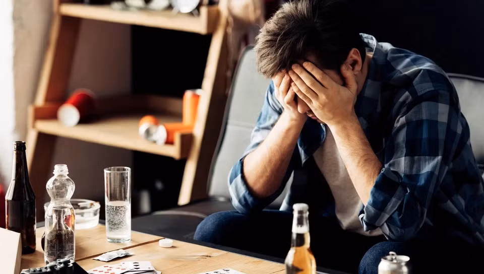 Tinh day sau con say, dung thu 4 chat nay de giam di chung