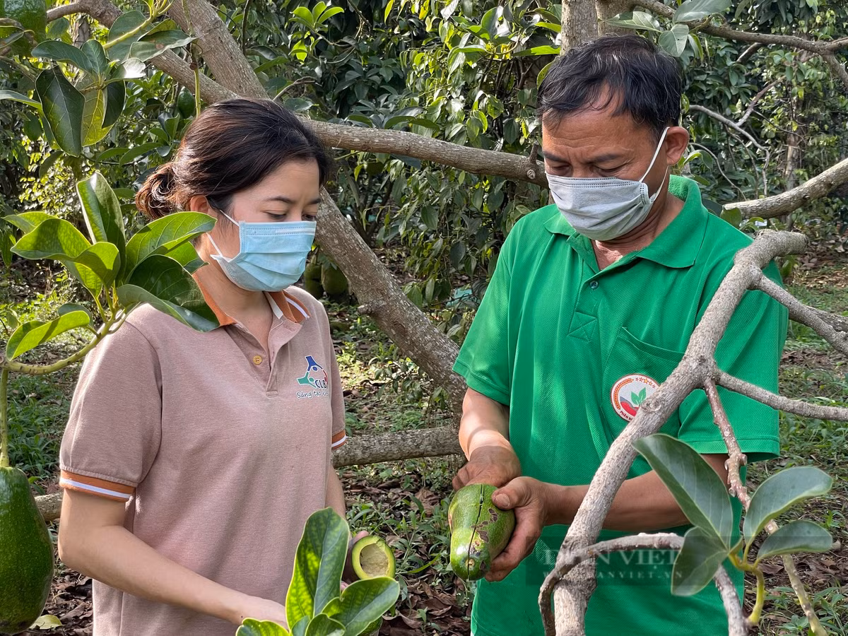 Co giao o Dak Lak thanh danh voi my pham tu trai bo