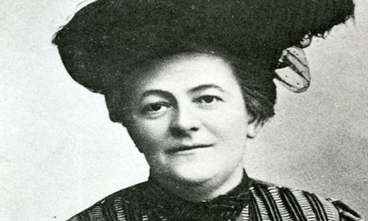 Chân dung người sáng kiến lấy 8/3 là ngày Quốc tế Phụ nữ - Hình 2 Chan dung nguoi sang kien lay 8/3 la ngay Quoc te Phu nu-Hinh-2