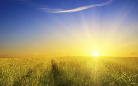 Các em bé sinh vào đúng thời khắc giao thừa sẽ nhận được những tác động tích cực do Mặt trời soi chiếu xuống Trái đất.