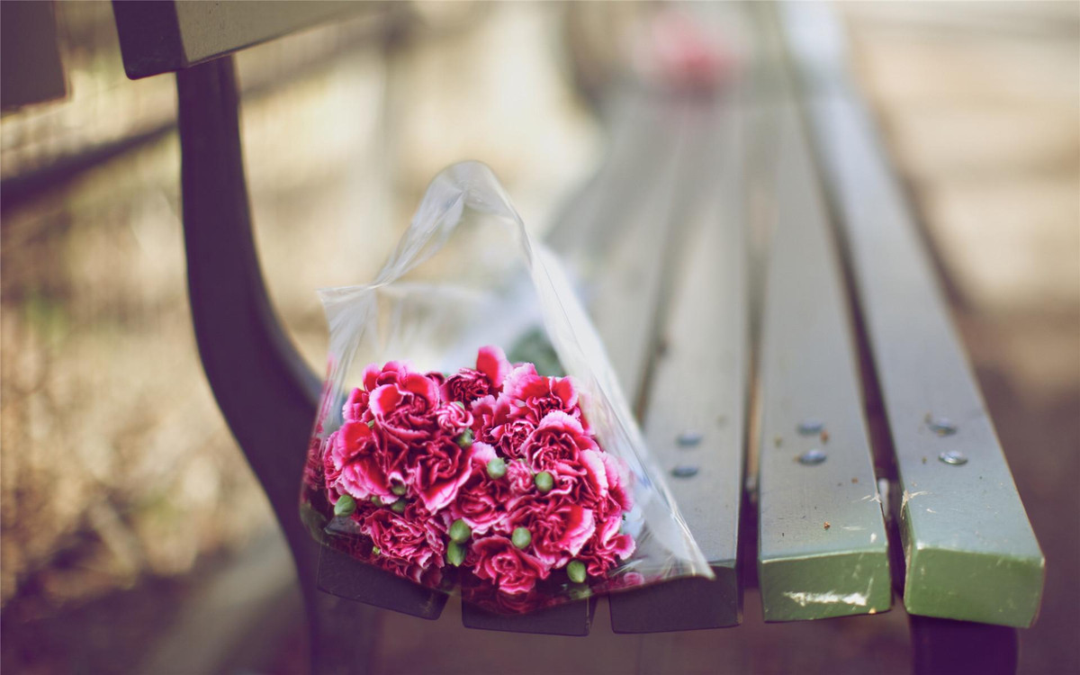  Cũng vì có xuất phát điểm không tốt bằng người khác nên họ nỗ lực hơn người khác gấp nhiều lần. Sau tuổi trung niên, người sinh vào ngày Âm lịch này có tài vận rất tốt, thăng quan tiến chức. Không những thế, họ còn có hôn nhân êm ấm, con cái giỏi giang, cuối đời viên mãn. *Thông tin trong bài chỉ mang tính chiêm nghiệm, tham khảo