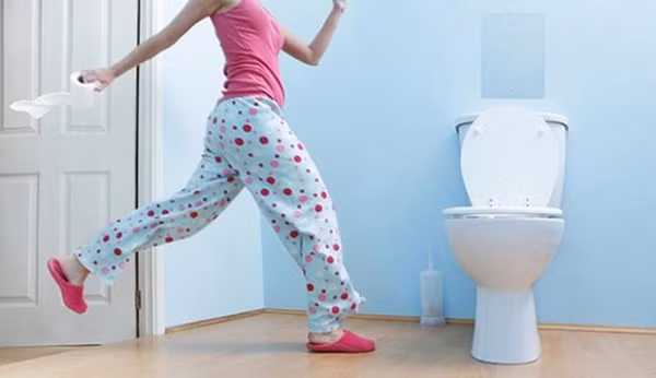 4 dau hieu khi ngu cho thay co the phu nu dang lao hoa nhanh-Hinh-3