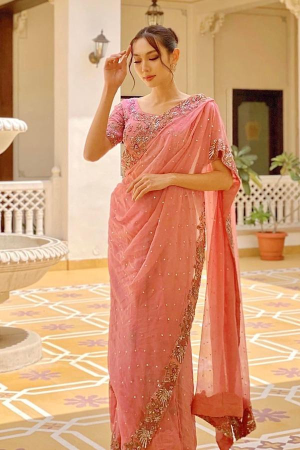 ần duy nhất cô bị mất điểm là khi diện saree Ấn Độ vì phần vải nhăn nhúm, thiếu chỉn chu.