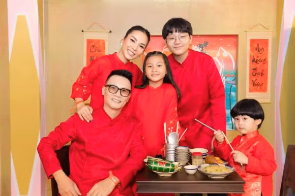 Hoang Bach bi vo 'thao tung tam ly' khi bat lam dieu nay dau nam-Hinh-5