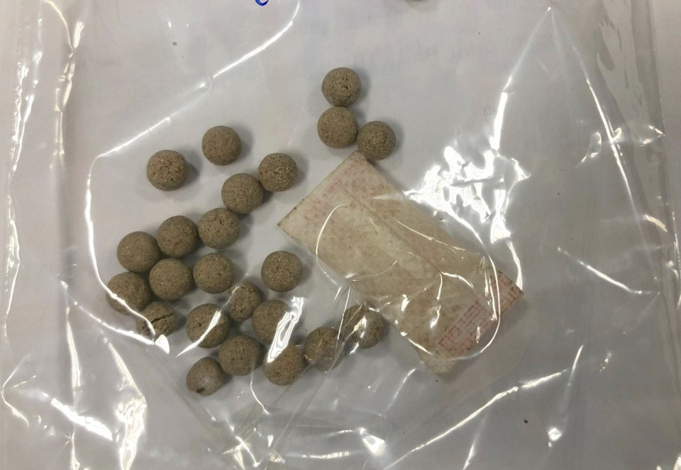 Suyt mat mang vi dung thuoc nam chua dai thao duong tron chat cam